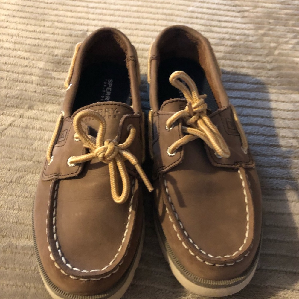 Sperry sneakers size 2